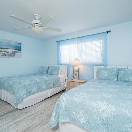 Cozy Beach Oasis 2 Bdrm Condo In Destin